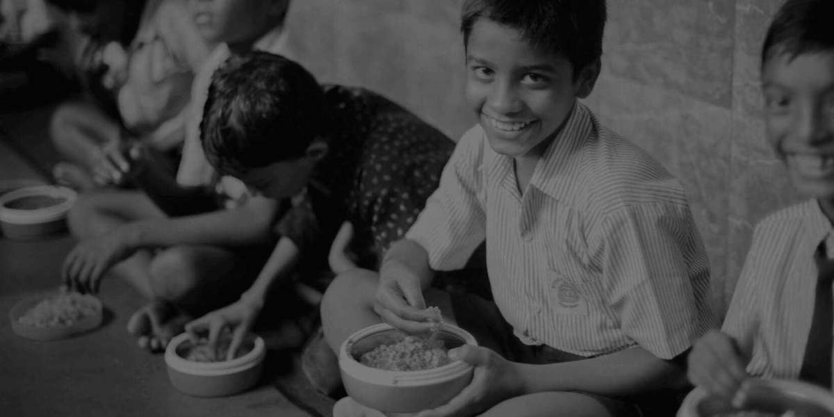 Who is eligible to participate in the Mid Day Meal Programme?