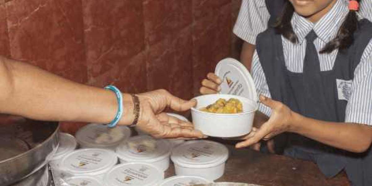 How do children from minority communities benefit from the Mid day Meal scheme?
